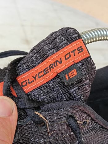 Used Brooks Glycerin GTS 19 bike — image 7 of 9