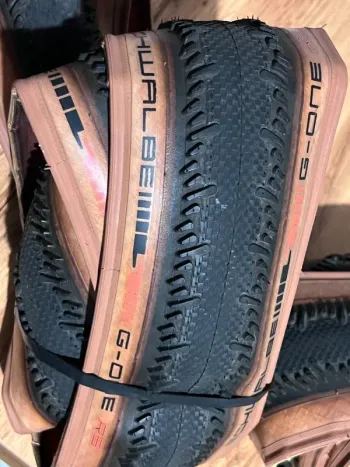 Used Schwalbe G-One RS 40c (700x40c) bike