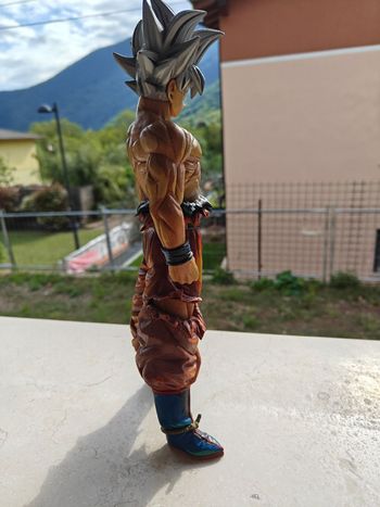 Used dragon ball Goku ultra instinct bike — image 6 of 6