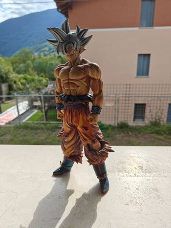 Used dragon ball Goku ultra instinct bike — image 2 of 6