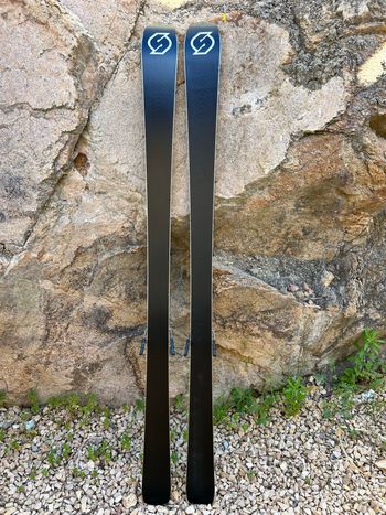 Used STEREO Piste RS 3 Skis 165cm 2025 bike — image 6 of 9