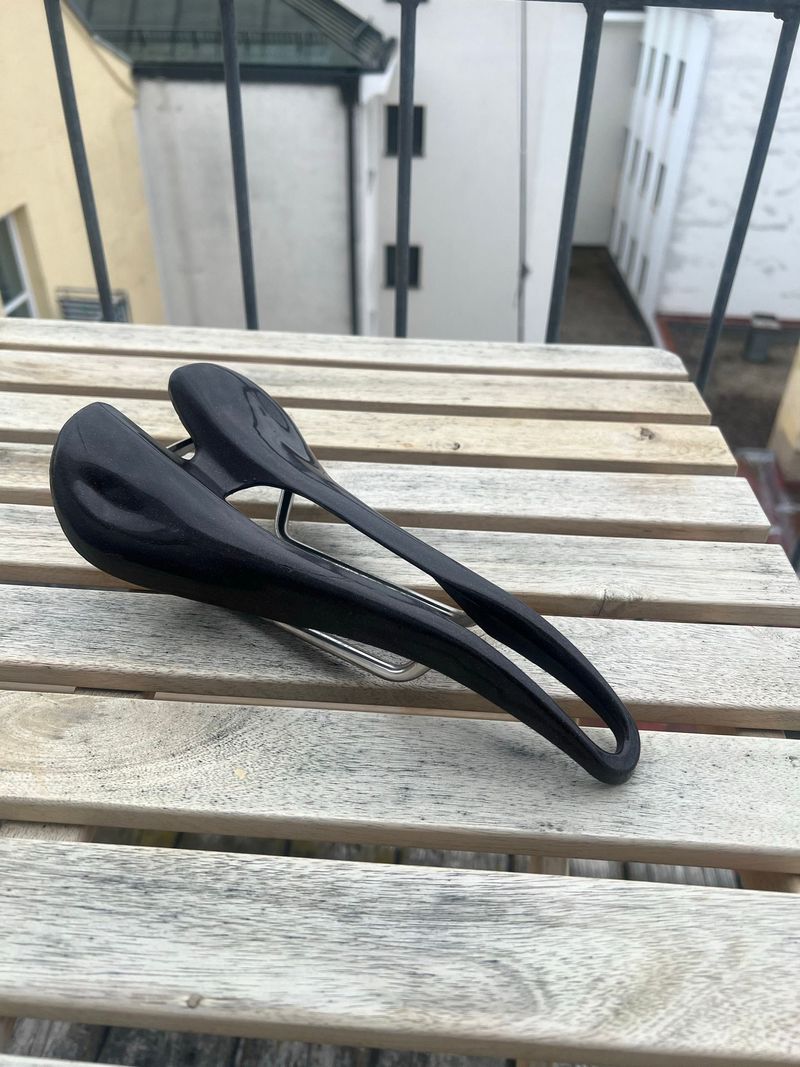 Used Selle Smp unknown Saddles & Seatposts