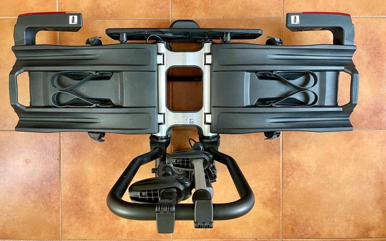 Used Thule XT2 933 bike — image 1 of 7
