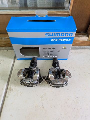 Shimano SPD Pedals PD-M520 Drivetrain & Pedals d'occasion