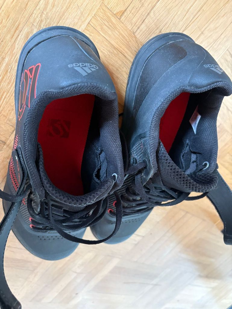 Used Five Ten Hellcat Pro 43.5 bike — image 13 of 13