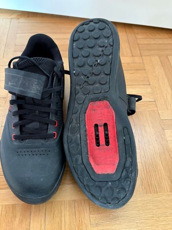 Used Five Ten Hellcat Pro 43.5 bike — image 4 of 13