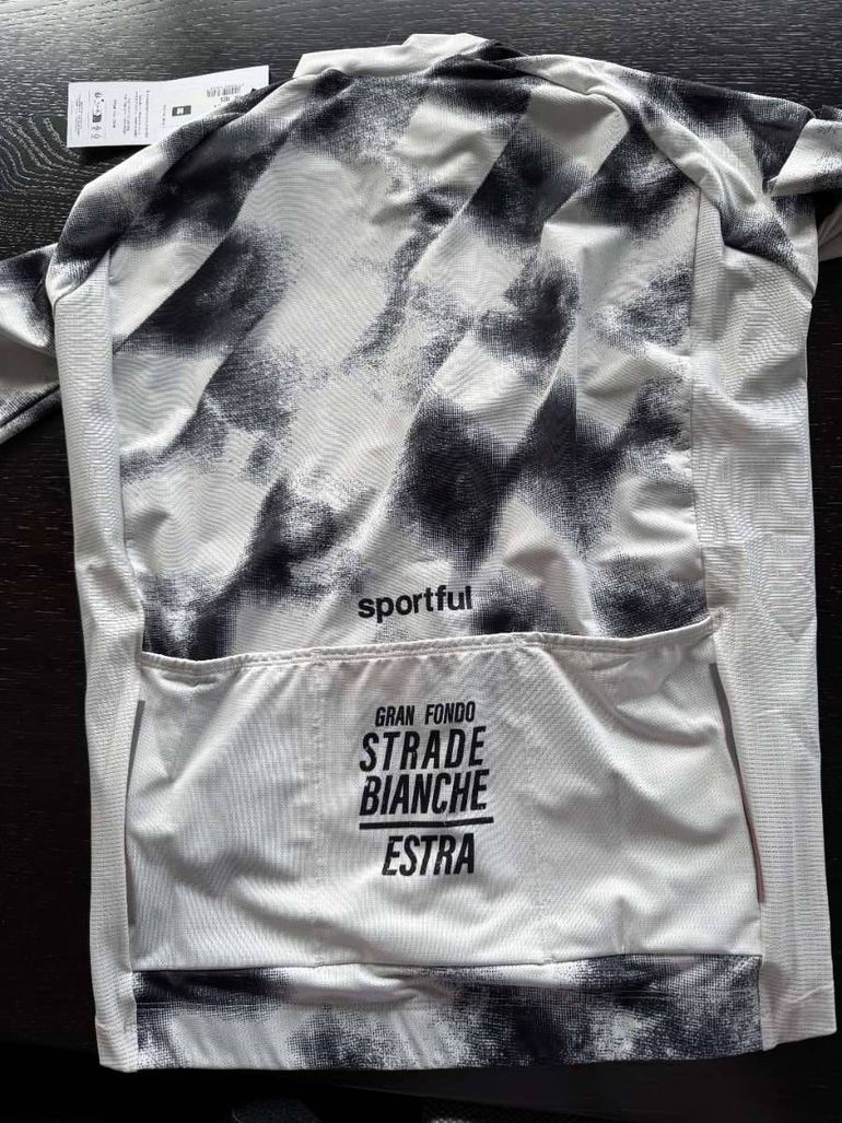 Used Sportful SB 26 Jersey – Strade Bianche 2026 bike — image 4 of 5