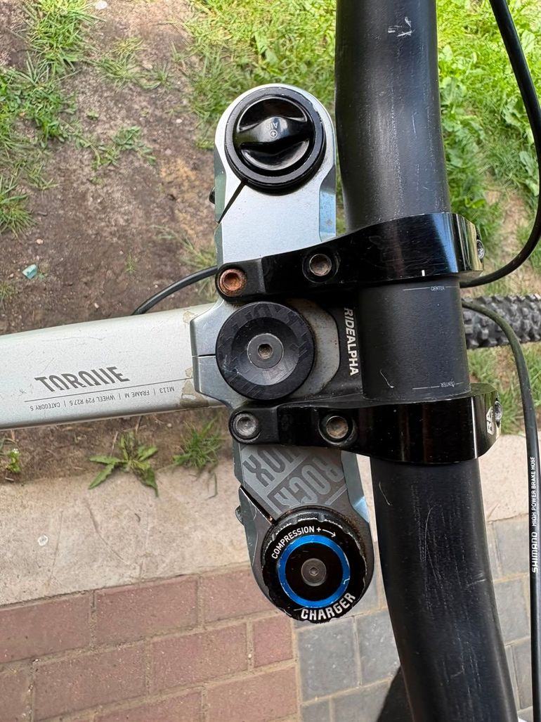 Used RockShox BoXXer rc 29 200mm 2023 bike — image 3 of 4