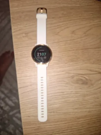 Used Garmin vivoactive 4S bike — image 2 of 3