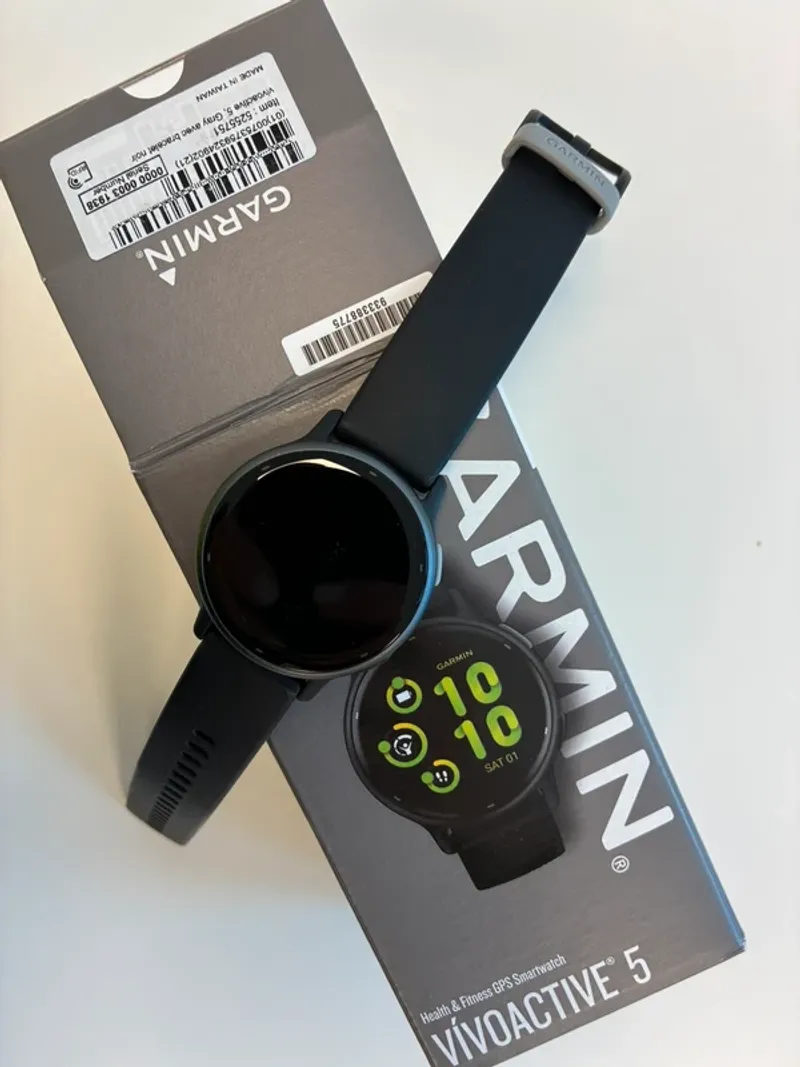 Used Garmin vivoactive 5 Electronics