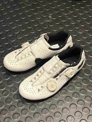 Used Lake CX333 Women's bike
