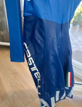 Used Castelli Abbigiamento Ciclismo bike — image 5 of 5