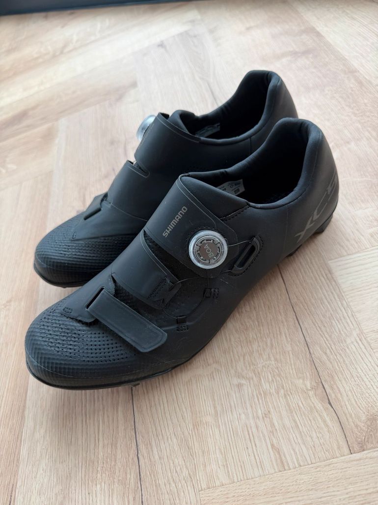 Used Shimano SH-XC502 2025 bike — image 2 of 10