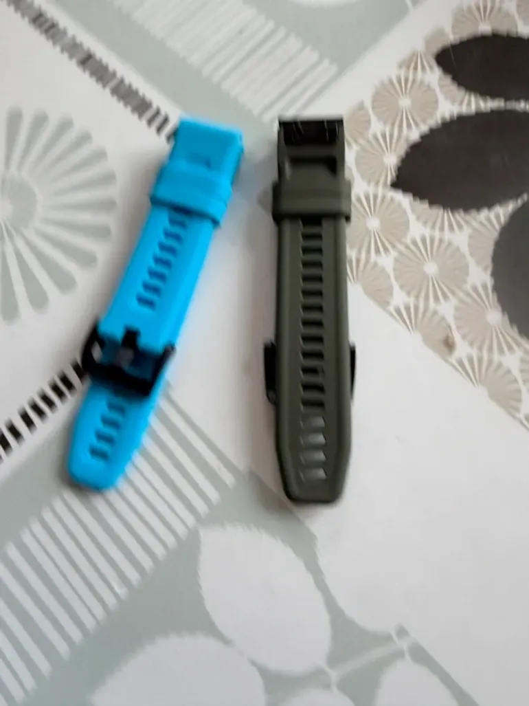 Used Garmin Fenix 8 pro bike — image 8 of 8