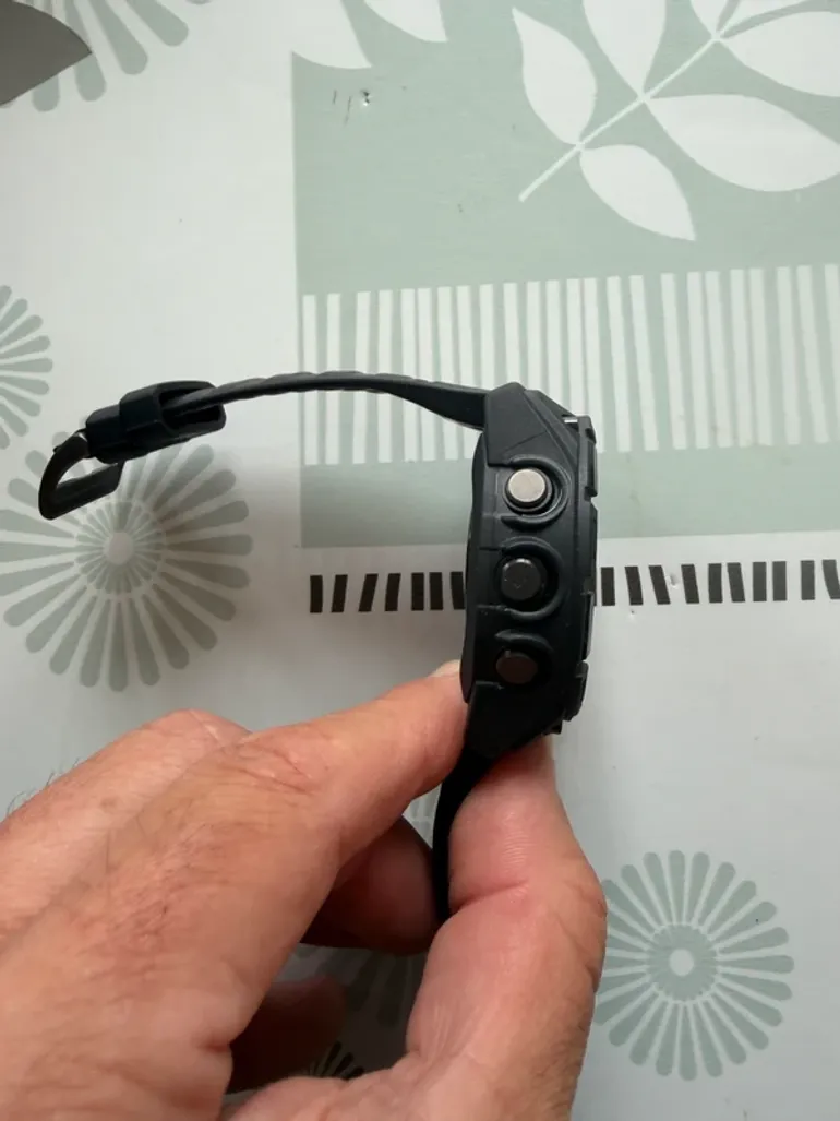 Used Garmin Fenix 8 pro bike — image 7 of 8