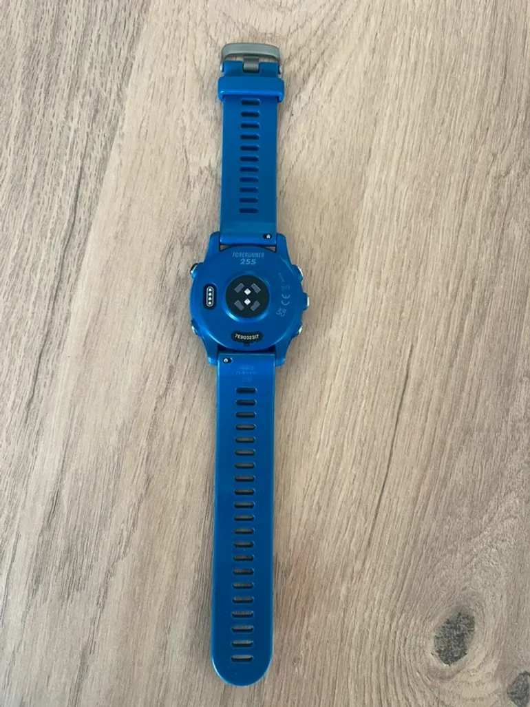 Used Garmin Forerunner 255 bike — image 4 of 6