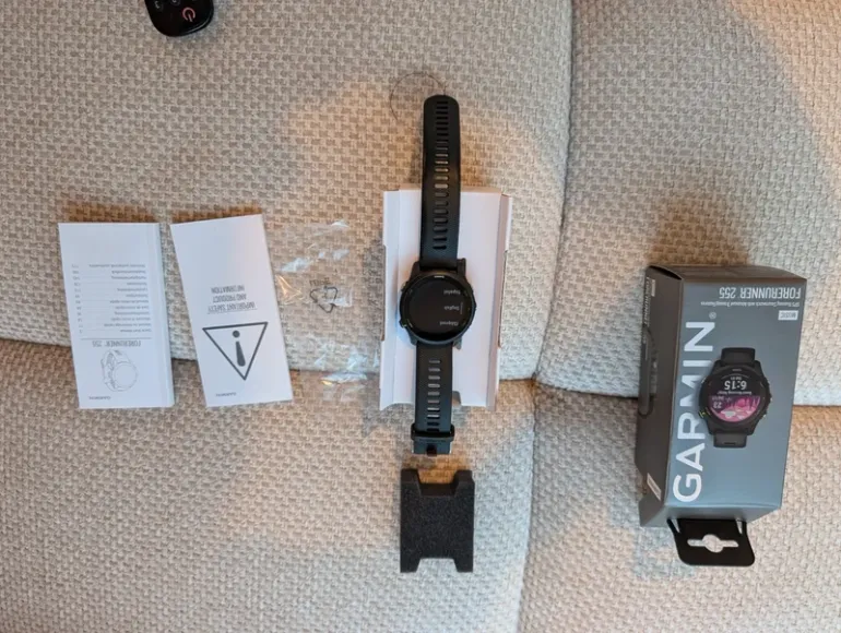 Used Garmin Forerunner 255 Music bike — image 1 of 8