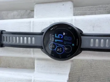 Used Garmin Forerunner 165 bike