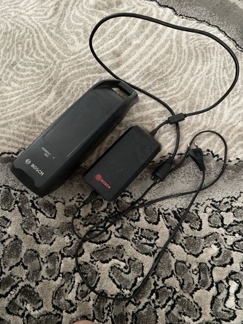 Used Bosch batteri and charger bike