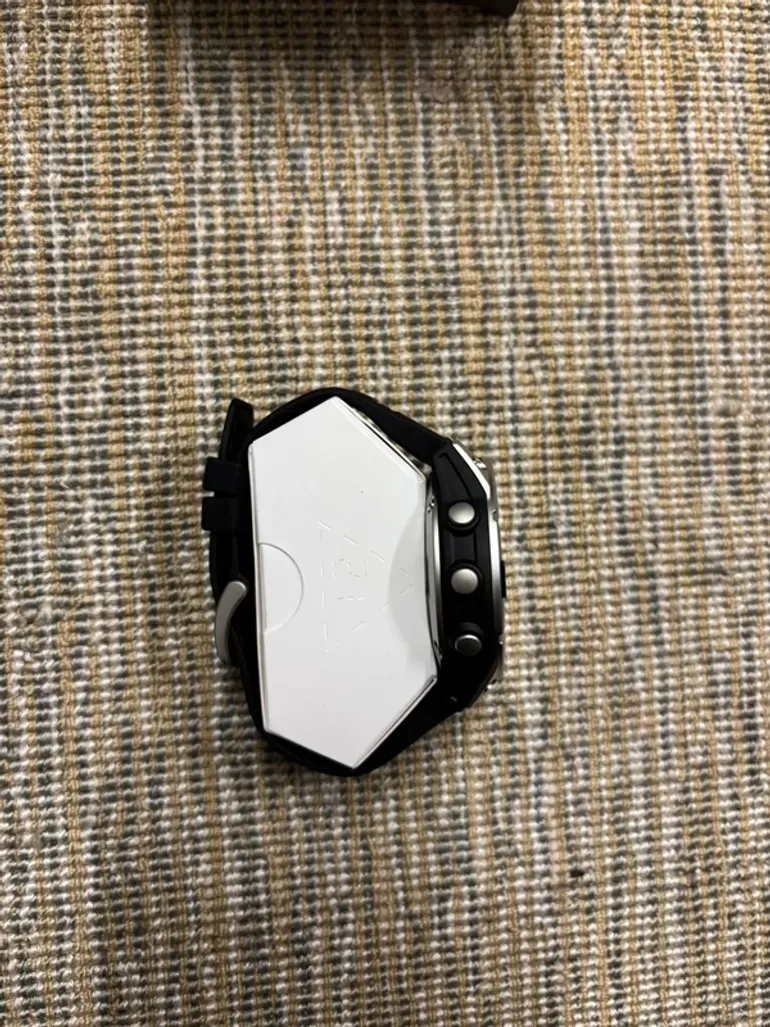 Used Garmin Fenix E 47mm bike — image 3 of 5