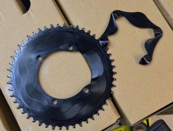 Used Alugear Monocorona 1x12 Speed 110 BCD Shimano Asym bike