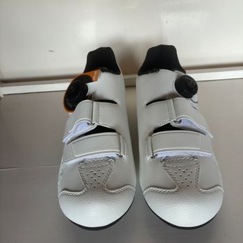 Used dhb Aeron Carbon road shoes - White 43 bike — image 3 of 8