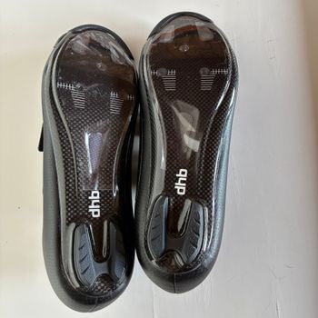 Used dhb Aeron Carbon road cycling shoes - Black 42 bike — image 4 of 7