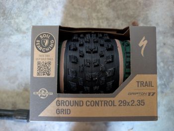 Used Specialized Ground Control Grid 2Bliss Ready T7 29 x 2.35 2026 bike