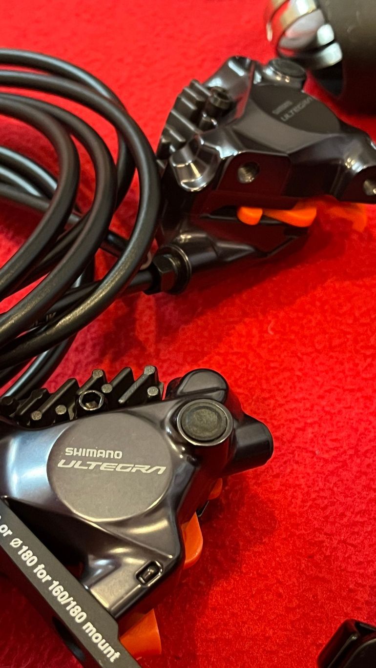 Used Shimano NEW 165mm 8170 Ultegra 2x12 Di2 50/34 ,11-34 groupset bike — image 6 of 9