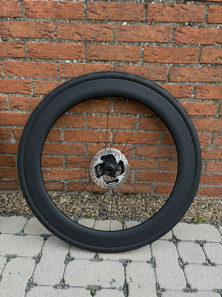 Used Shimano Wheels 2026 bike — image 2 of 3