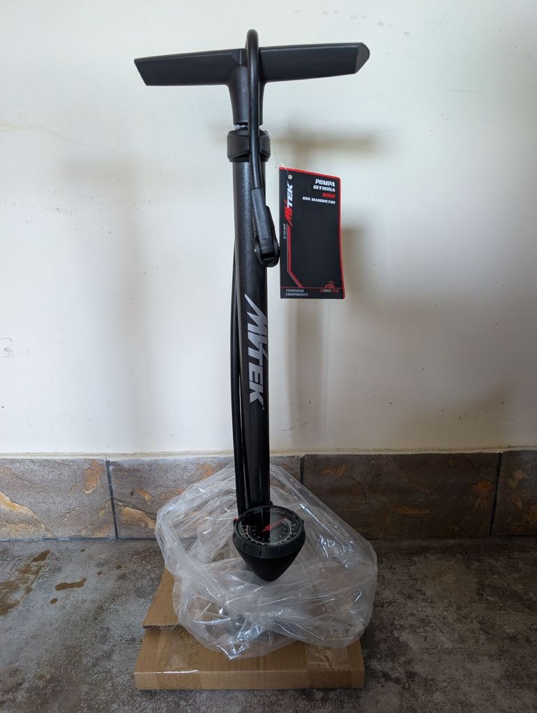 Used mv-tek Pompa Wind con Manometro in Acciaio 2026 bike — image 1 of 2