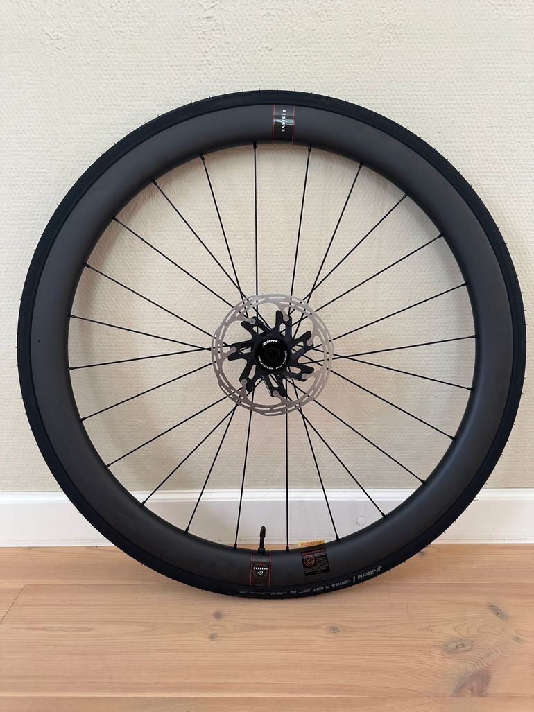 Used Reserve NEW Wheelset 2026 bike — image 2 of 8