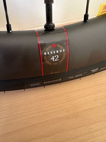Used Reserve NEW Wheelset 2026 bike — image 3 of 8