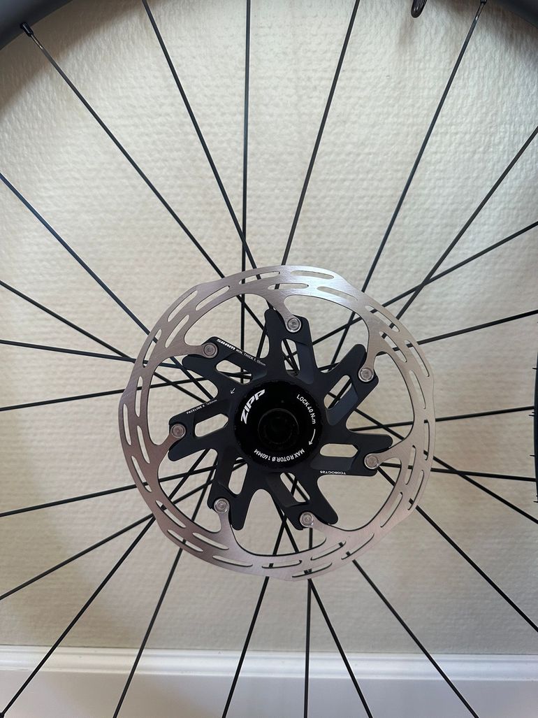 Used Reserve NEW Wheelset 2026 bike — image 7 of 8