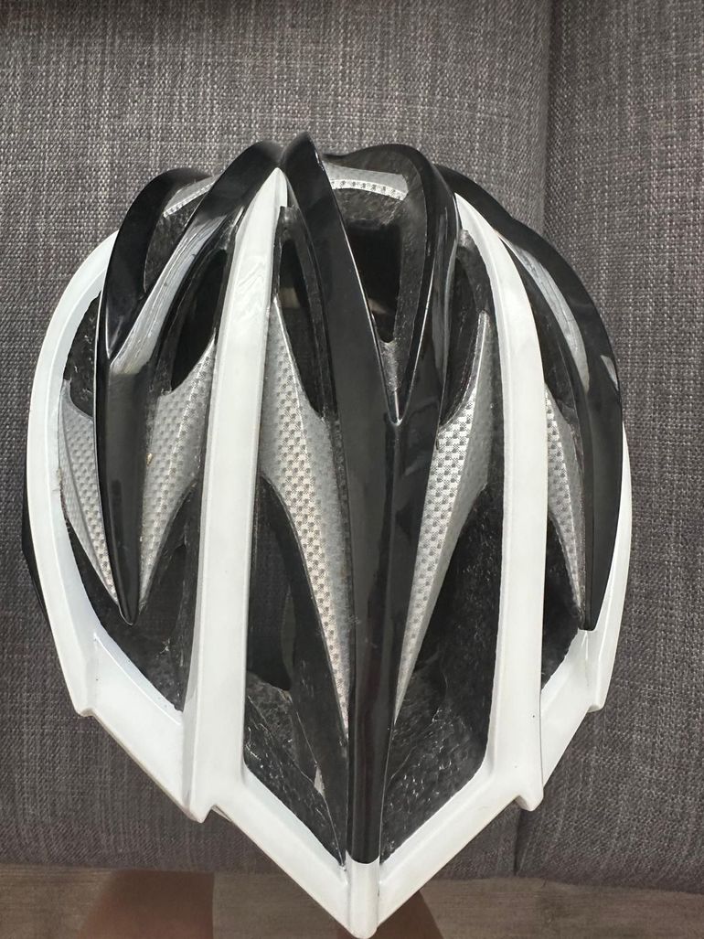 Rh+ Rider Helmet 2020 bike de segunda mano — imagen 1 de 2