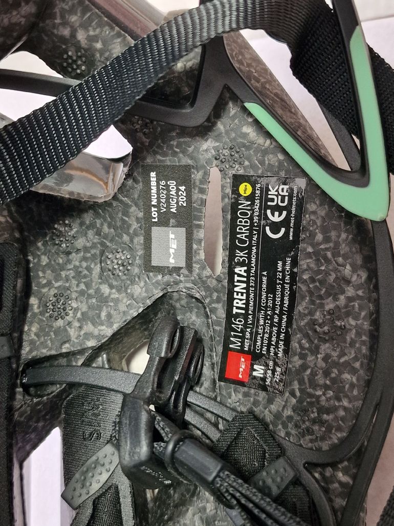 Used MET Trenta 3K Carbon 2025 bike — image 8 of 8