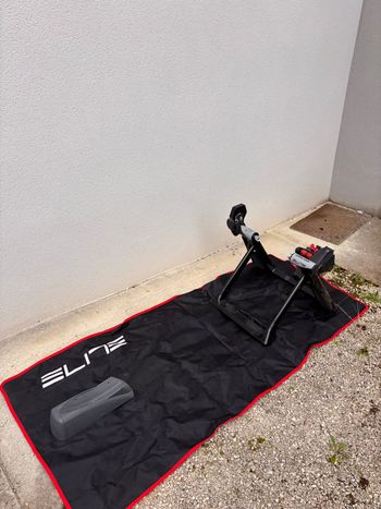 Used Elite Novo Smart Trainer 2020 bike — image 2 of 6