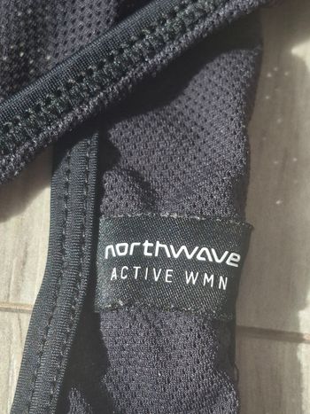 Used Northwave Active WMN Bibshorts bike — image 2 of 3