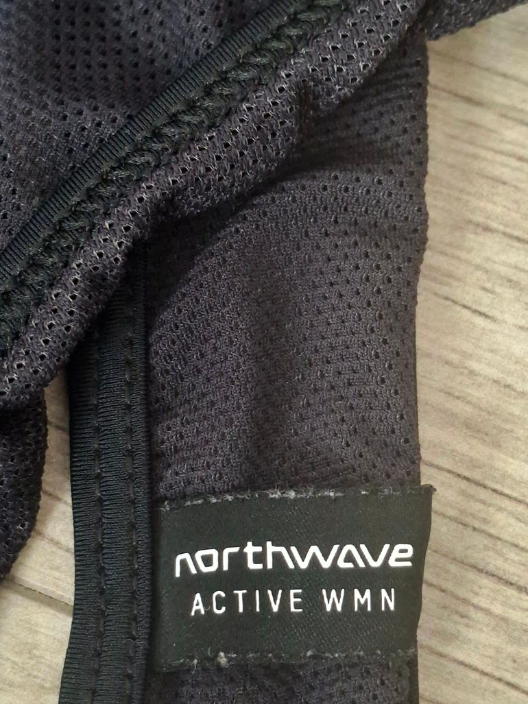 Gebrauchtes Northwave Active WMN Bibshorts bike — Bild 4 von 4