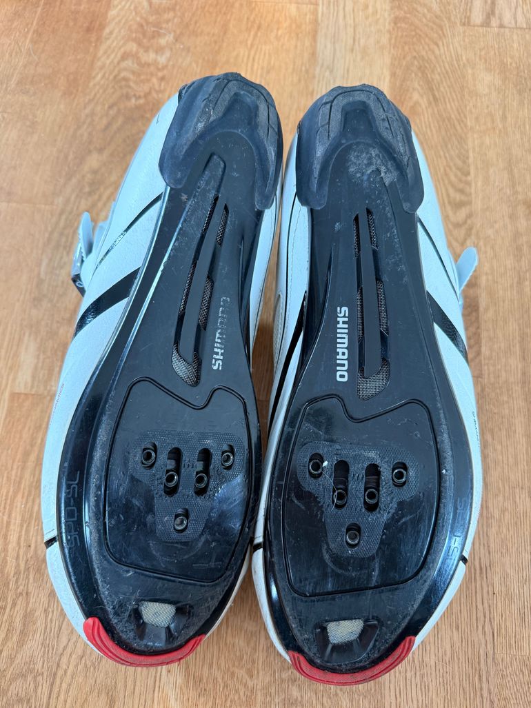 Used Shimano RO88 Road Cycling Shoes bike — image 5 of 5