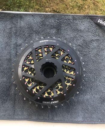 Used Sram Red AXS E1 Rainbow 10-36 Cassette 2025 bike — image 3 of 3