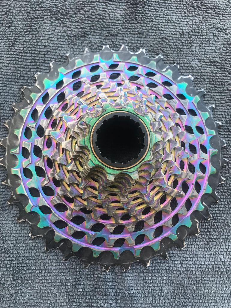 Used Sram Red AXS E1 Rainbow 10-36 Cassette 2025 bike — image 2 of 3