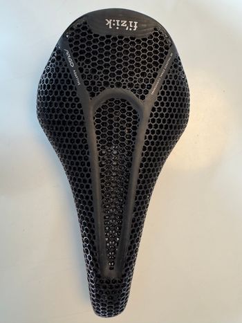 Used Fizik Vento Argo R3 3D Adaptive 140mm 2025 bike
