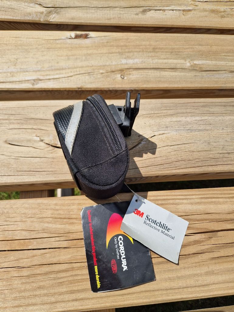 Used Topeak Saddle bag bike — image 2 of 3