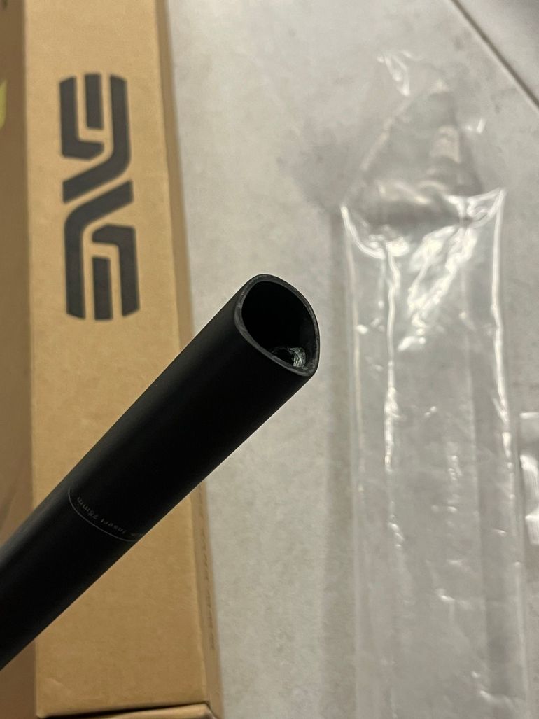 Used Enve Aero Seatpost bike — image 4 of 5