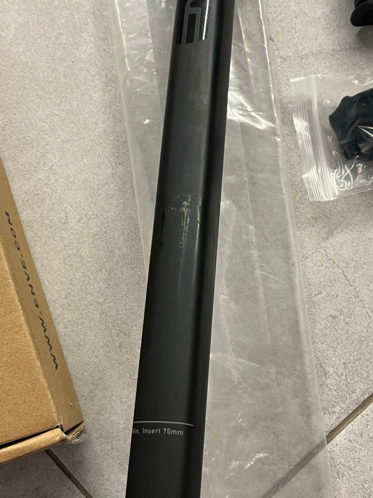Used Enve Aero Seatpost bike — image 5 of 5