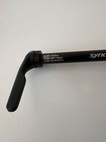 Used Syncros Steckachsenset 2025 bike — image 2 of 3