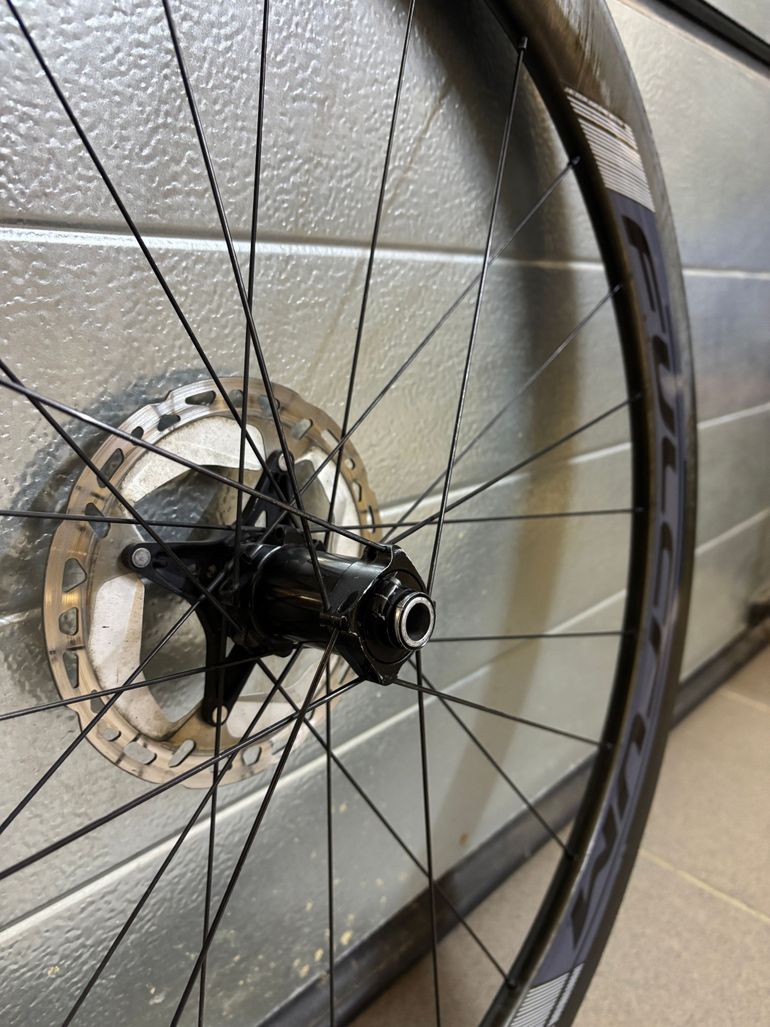 Used Fulcrum Wheelset bike — image 6 of 8