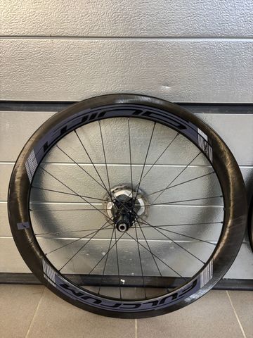 Used Fulcrum Wheelset bike — image 1 of 8