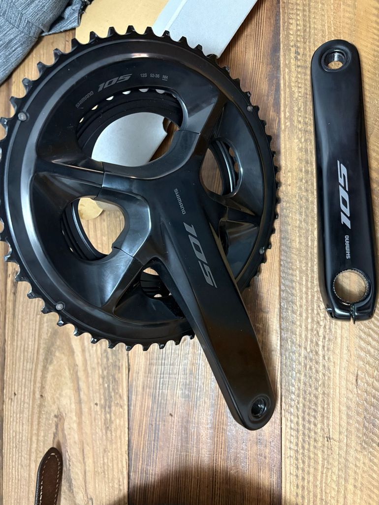 Used Shimano 105 12v 52-36 172,5 mm 2025 bike — image 1 of 5